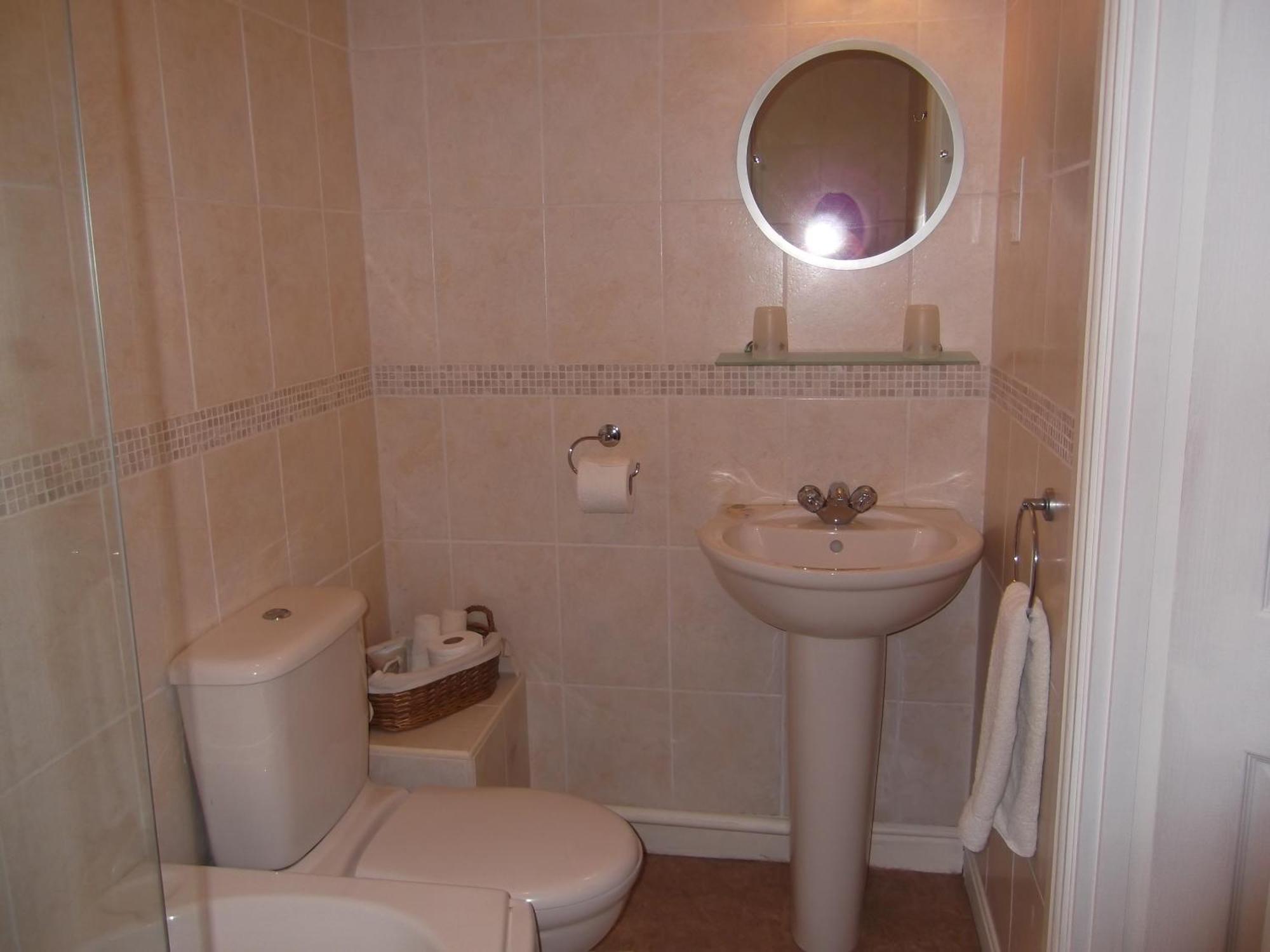 Отель Courtland Стратфорд-апон-Эйвон Экстерьер фото